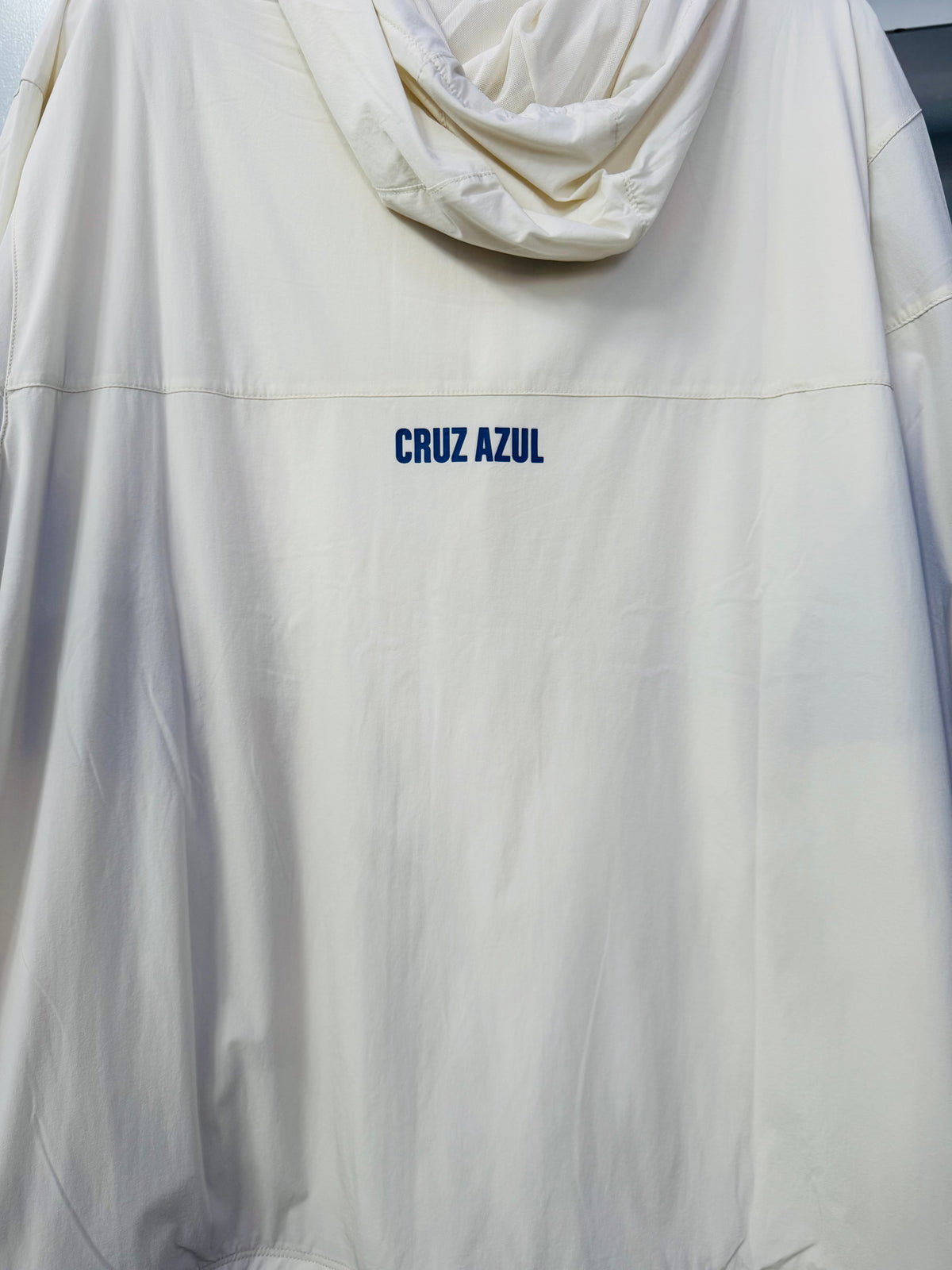 NUEVA COLECCIÓN CORTAVIENTOS CRUZ AZUL 2026-2027