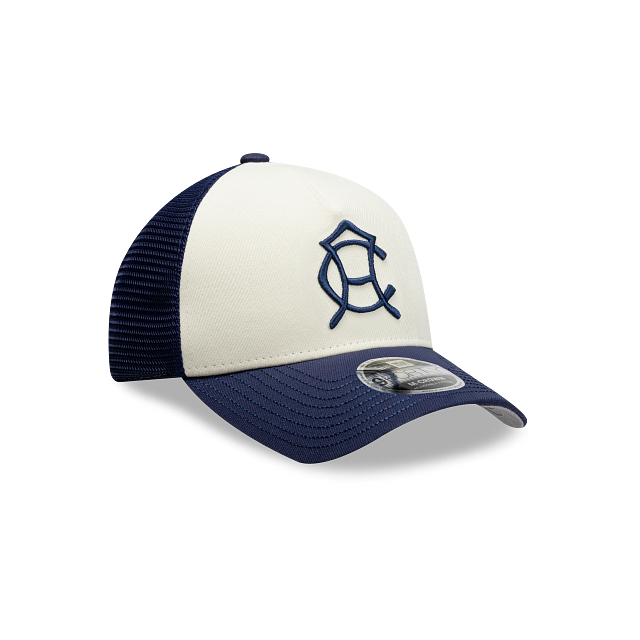 NEW CLUB AMERICA 9FORTY M-CROWN A-FRAME TRUCKER CAP WHITE & NAVY ADJUSTABLE