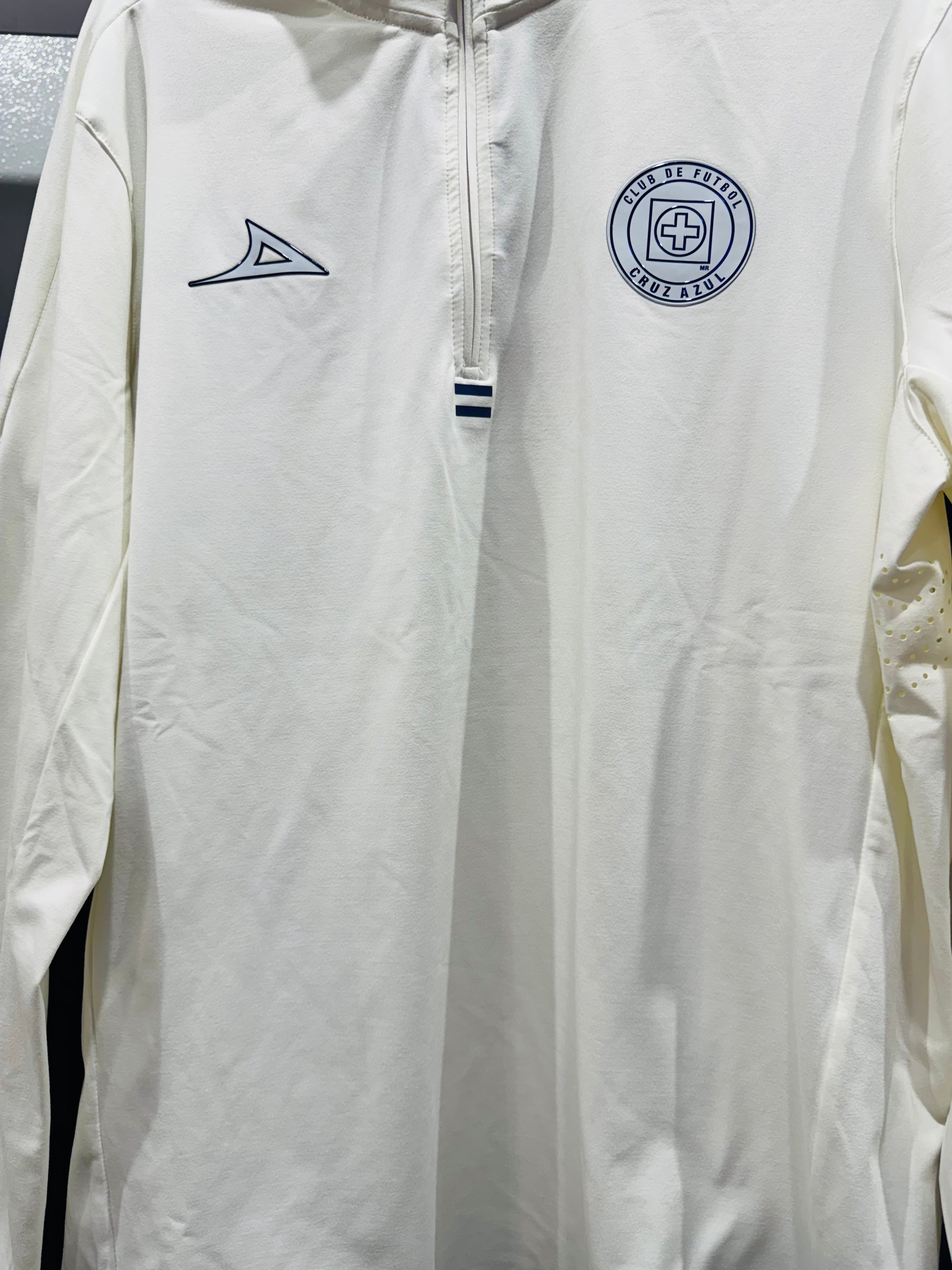 NEW CRUZ AZUL HALF ZIP SWEATSHIRT 2026-2027 BEIGE