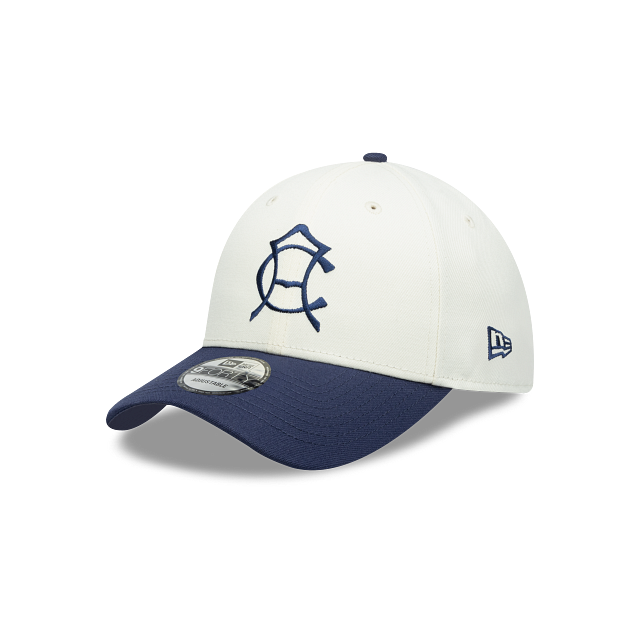 NEW CLUB AMERICA 9FORTY CHROME OUTLINE LOGO CAP WHITE & NAVY ADJUSTABLE