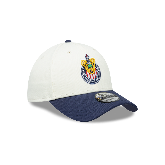 NEW CHIVAS GUADALAJARA 9FORTY CHROME CAP WHITE & NAVY ADJUSTABLE