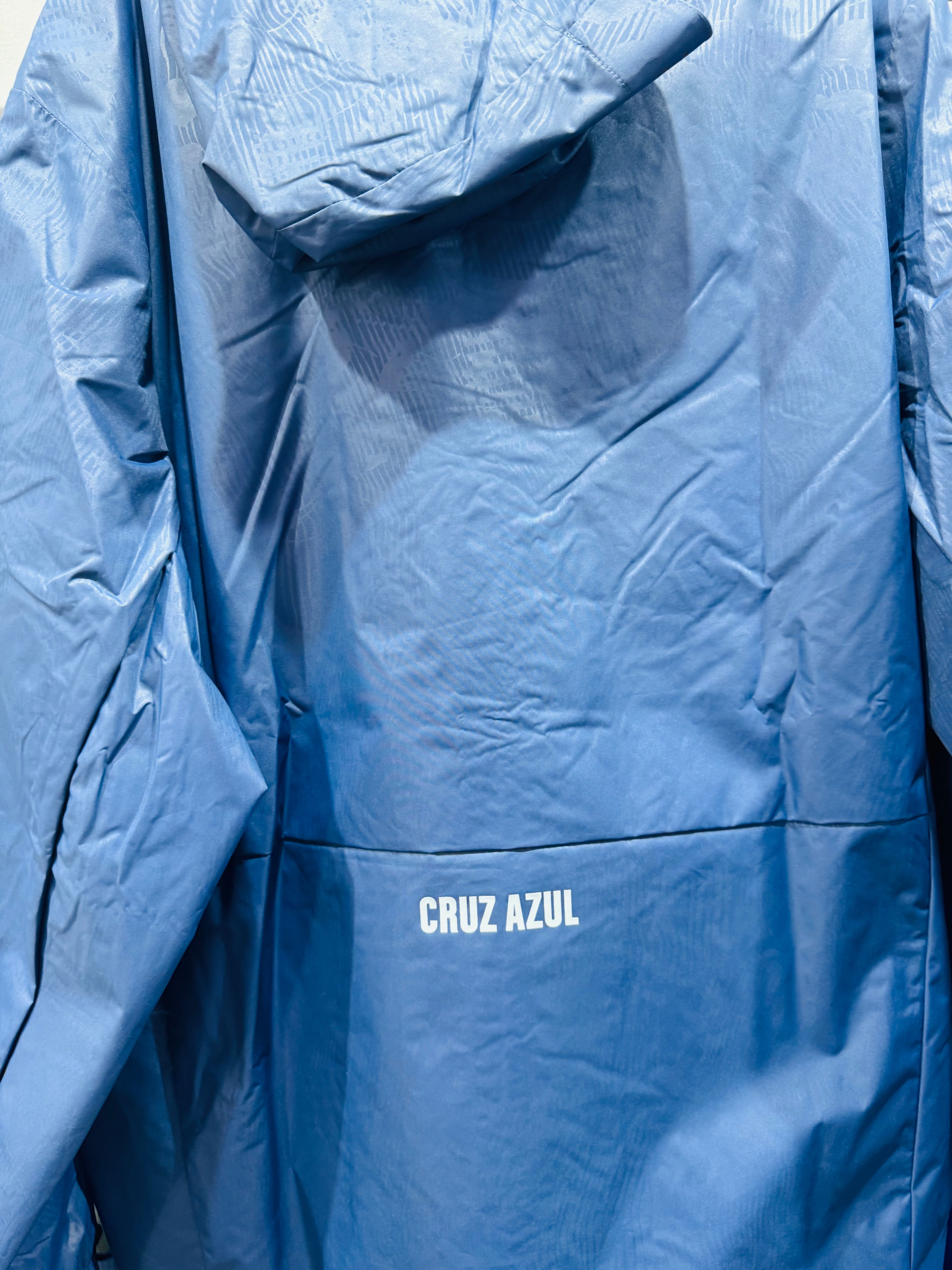 NUEVA CHAMARRA IMPERMEABLE CRUZ AZUL 2026-2027