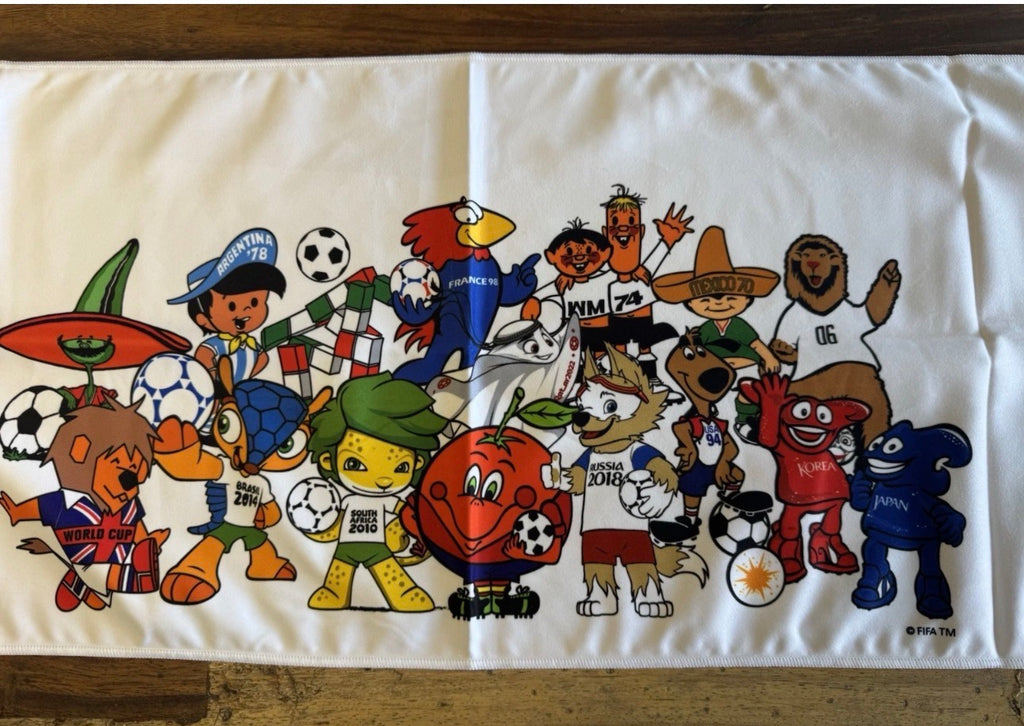 SPORT TOWEL OFFICIAL FIFA WORLD CUP MASCOTS