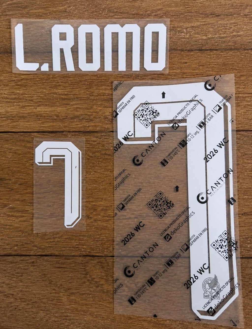 JUEGO OFICIAL DE NÚMEROS Y NOMBRES DE MÉXICO L. ROMO #7 TERCERA CAMISETA NEGRA COPA MUNDIAL 26