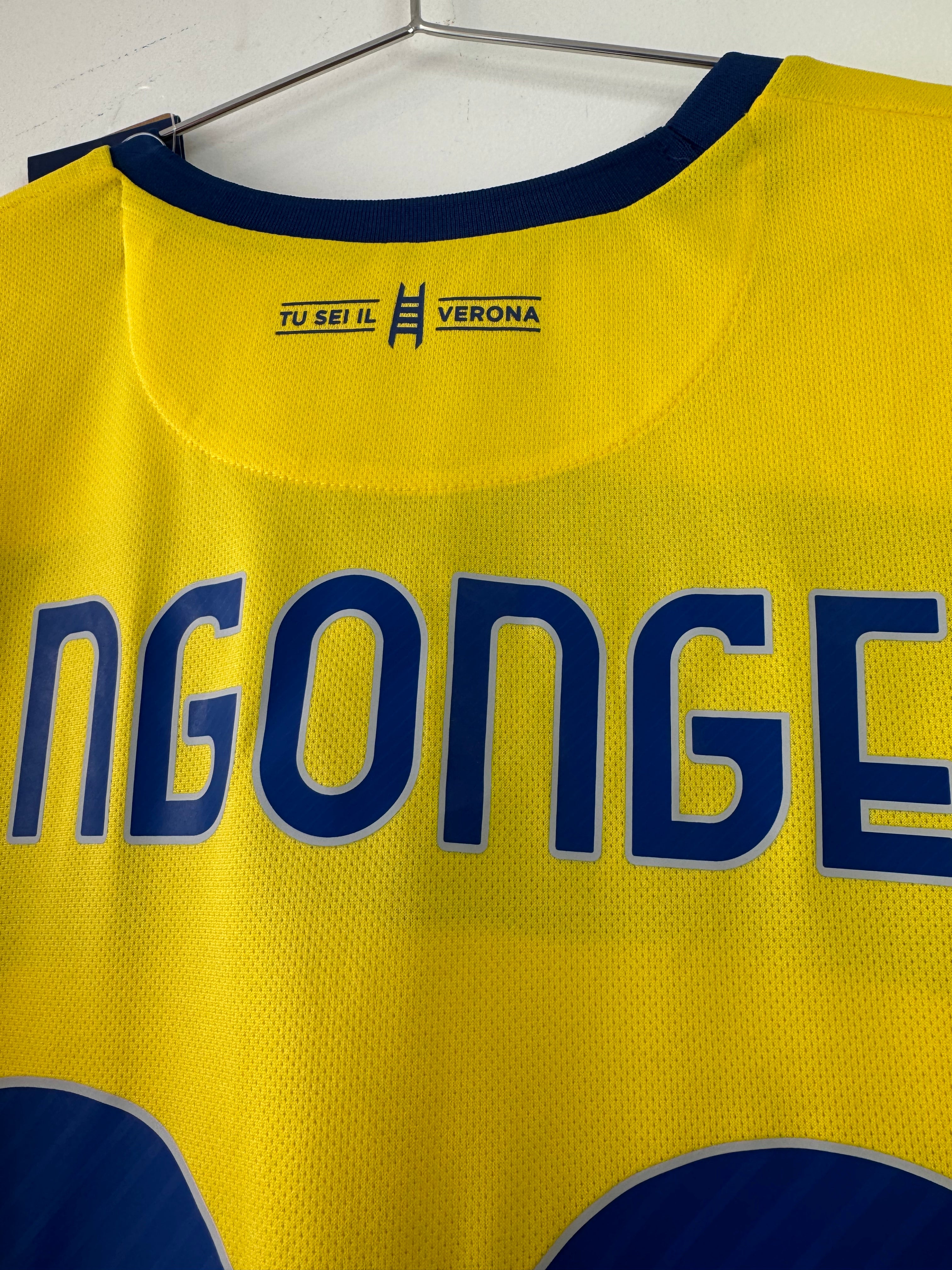 HELLAS VERONA AWAY SHIRT 2023-2024 NGONGE #26 [L] MATCH ISSUE