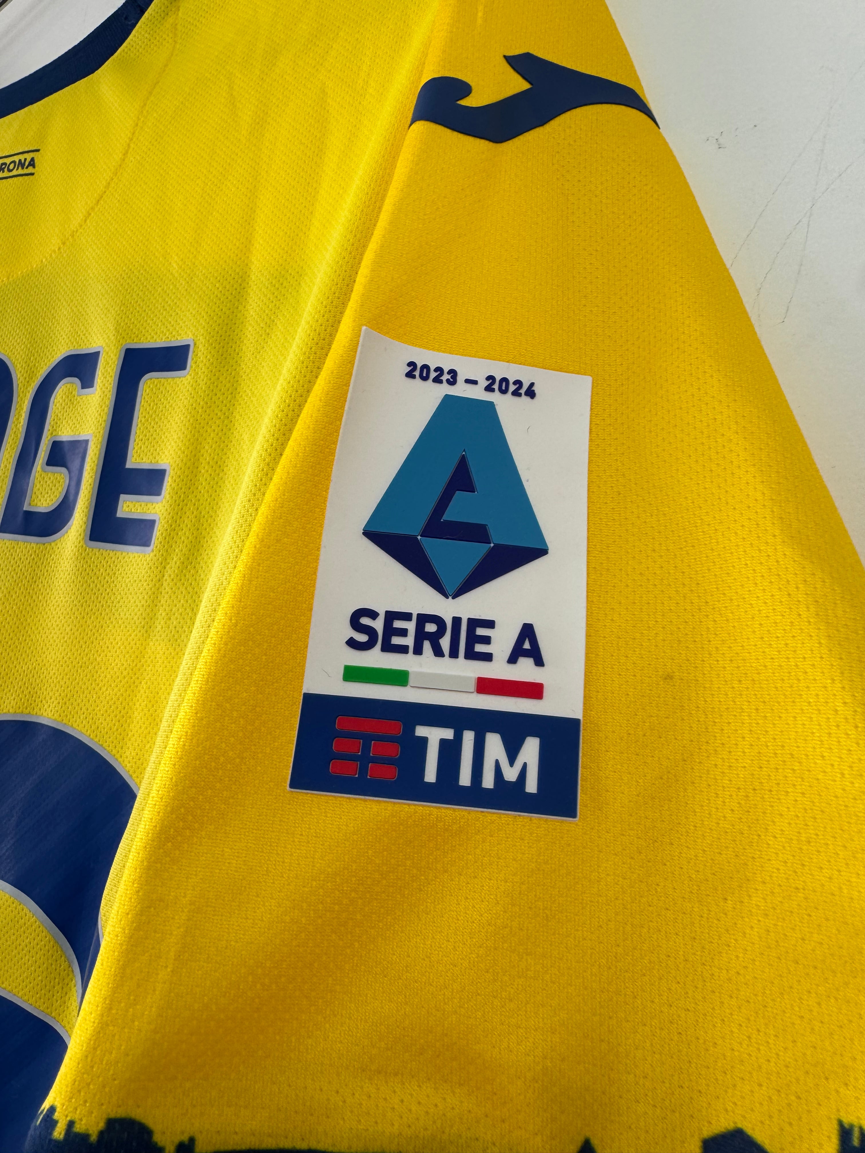 HELLAS VERONA AWAY SHIRT 2023-2024 NGONGE #26 [L] MATCH ISSUE