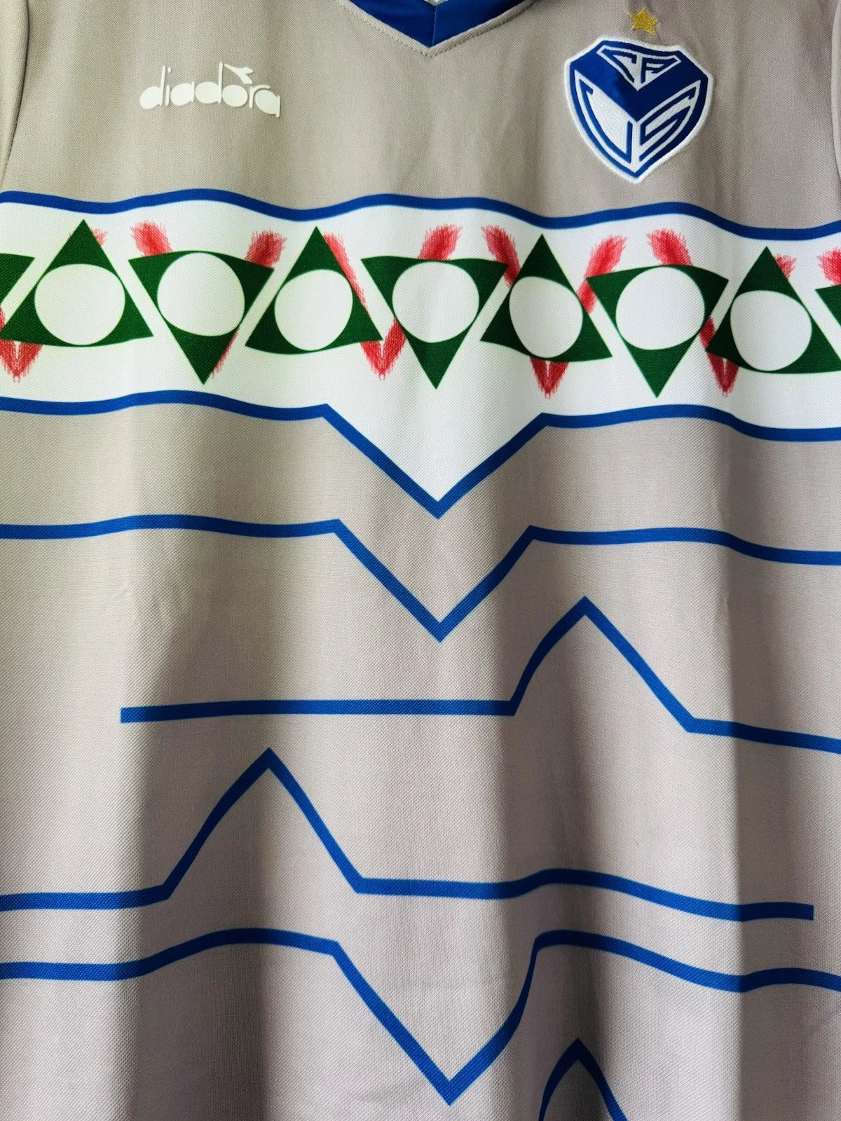 VELEZ SARSFIELD GOALKEEPER SHIRT 2022-2023 [L]